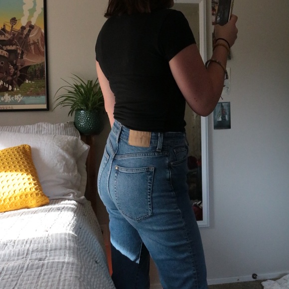 basic black tee ~ - Picture 3 of 3